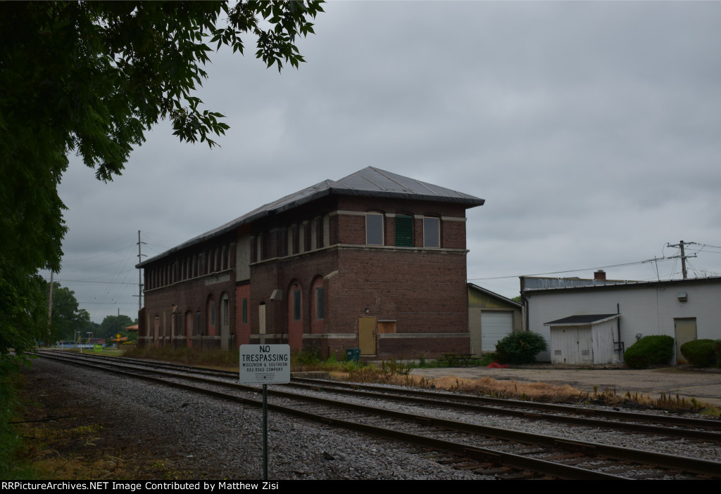 Baraboo C&NW Depot